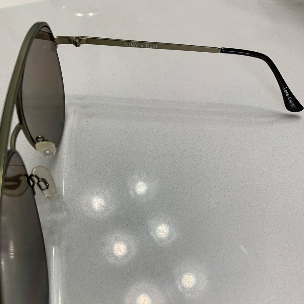 QUAY sunglasses